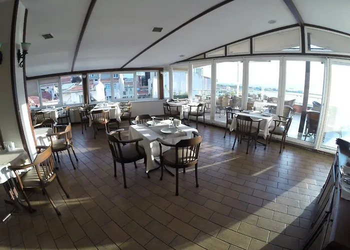 Deniz Otel